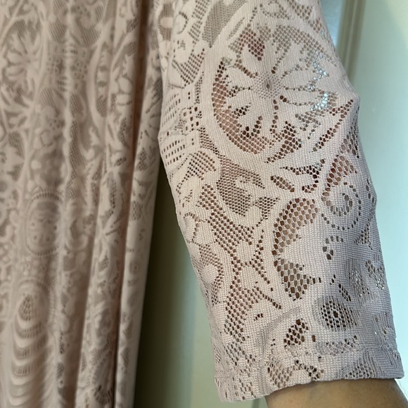 Amazing pink midi dress - Picture 3 of 9